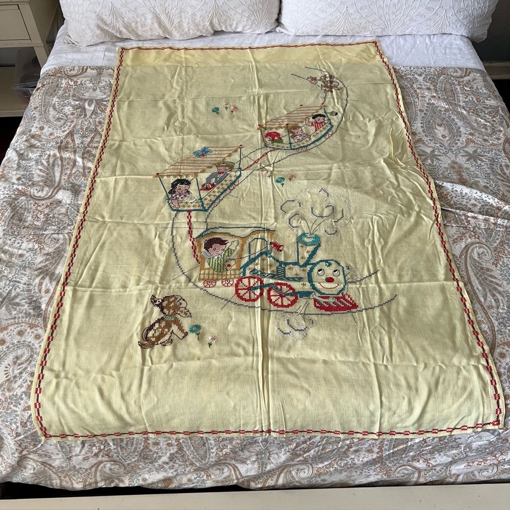 Vintage Paragon Needle Craft Embroidered Yellow Childs Hand Made Blanket